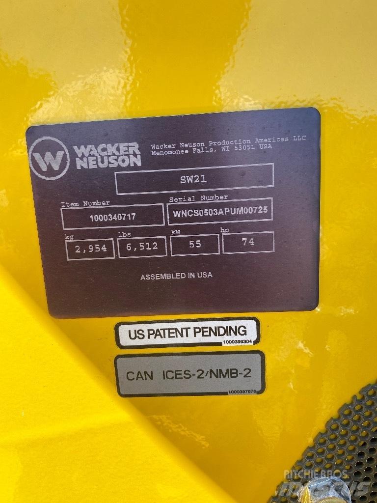 Wacker Neuson SW21 Skid steer loderler