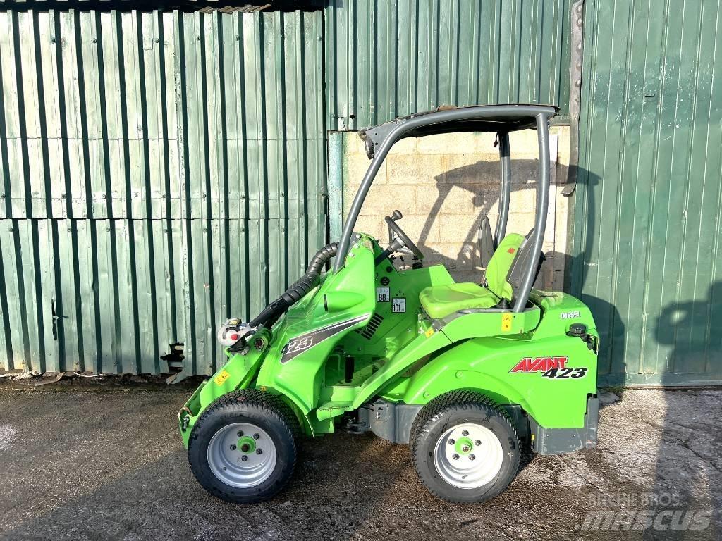 Avant 523 Mini yükleyiciler