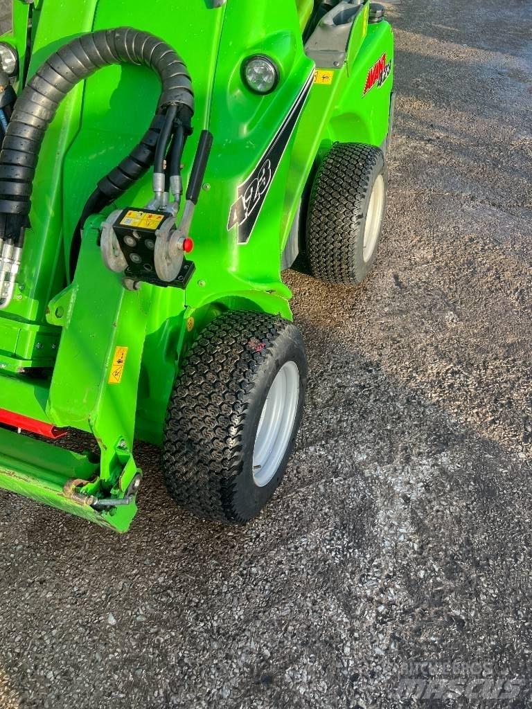 Avant 523 Mini yükleyiciler