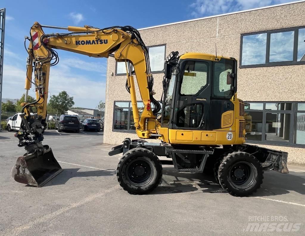 Komatsu PW98MR-10 Lastik tekerli ekskavatörler
