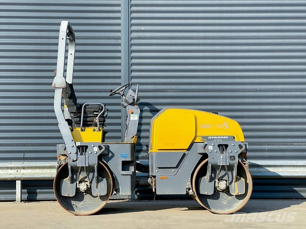 Dynapac CC1300 Çift tamburlu silindirler