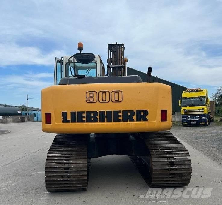 Liebherr R 900 C Paletli ekskavatörler