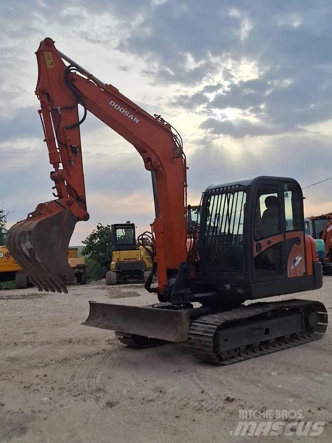Doosan SOLAR 75V Özel ekskavatörler