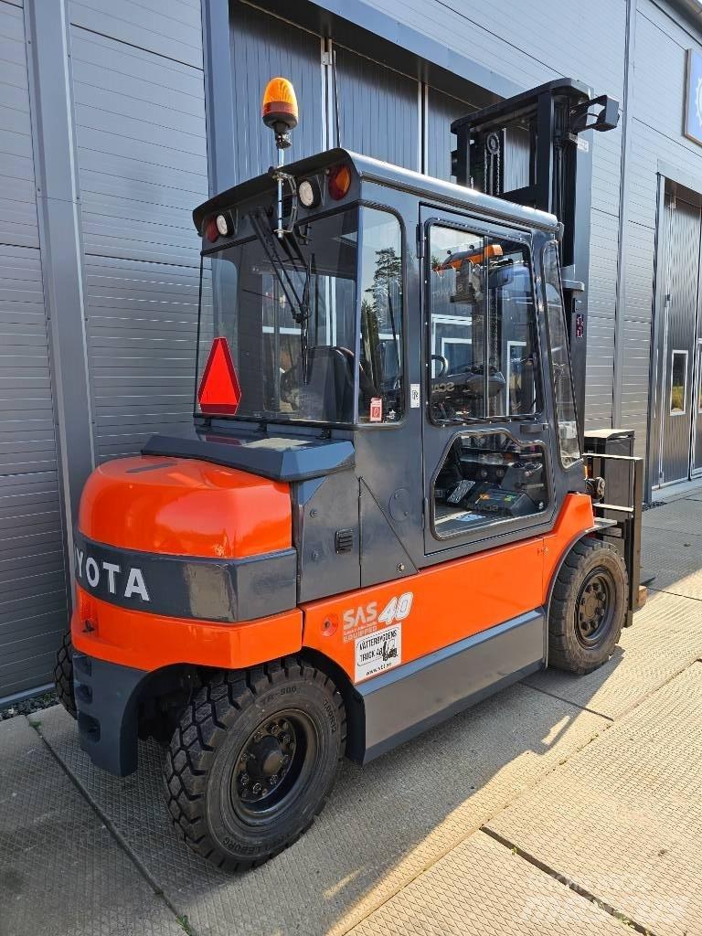 Toyota 7 FBMF 40 Elektrikli forkliftler