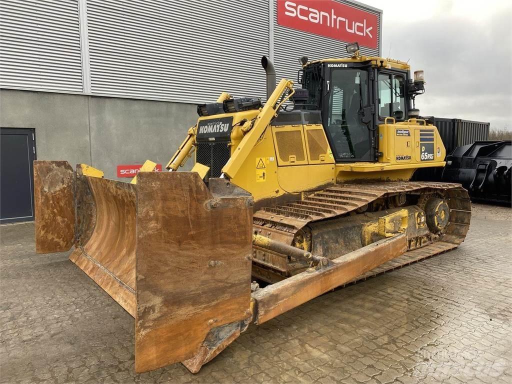 Komatsu D65PXI-18 Paletli dozerler