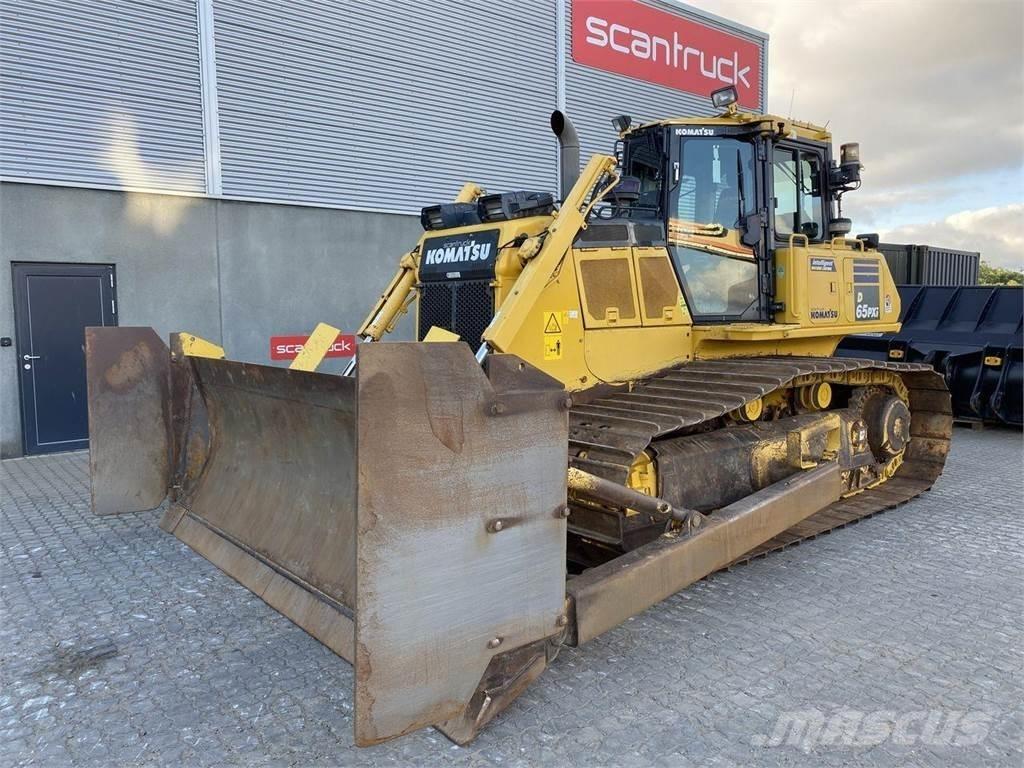 Komatsu D65PXI-18 Paletli dozerler