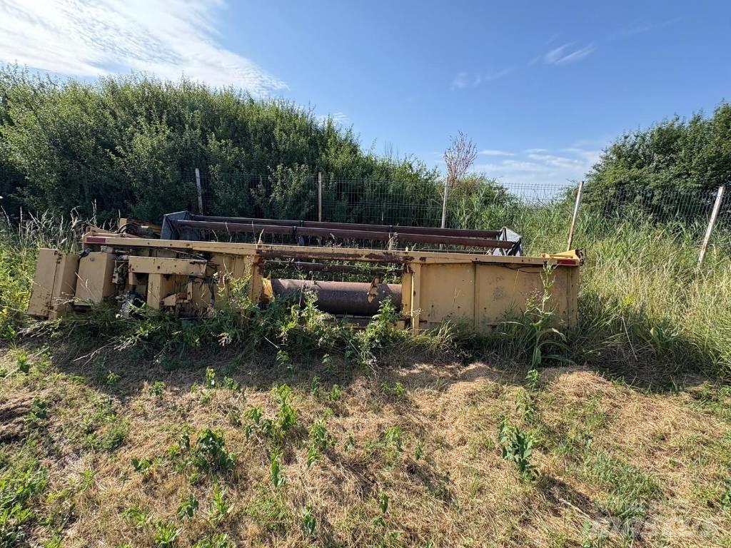 New Holland TF 42 Biçerdöverler