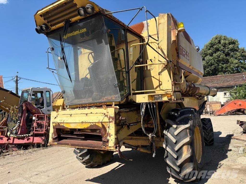 New Holland TF 44 Biçerdöverler