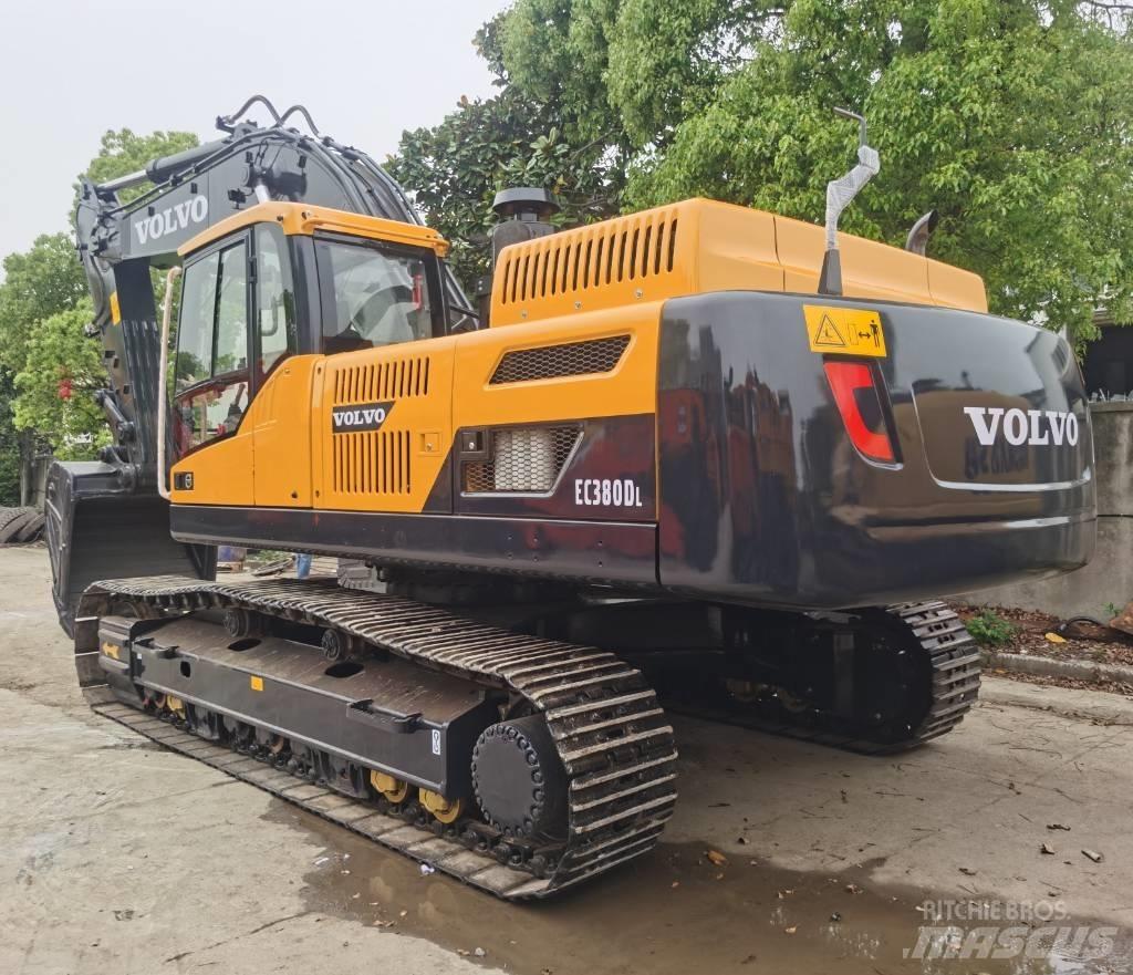 Volvo EC 380 D L Paletli ekskavatörler