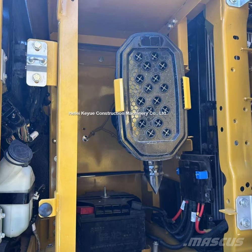 CAT 320 GC Paletli ekskavatörler