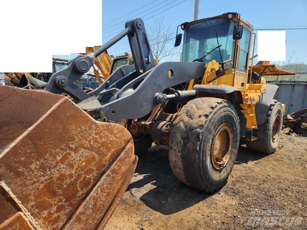 Volvo L 120 E Tekerlekli yükleyiciler