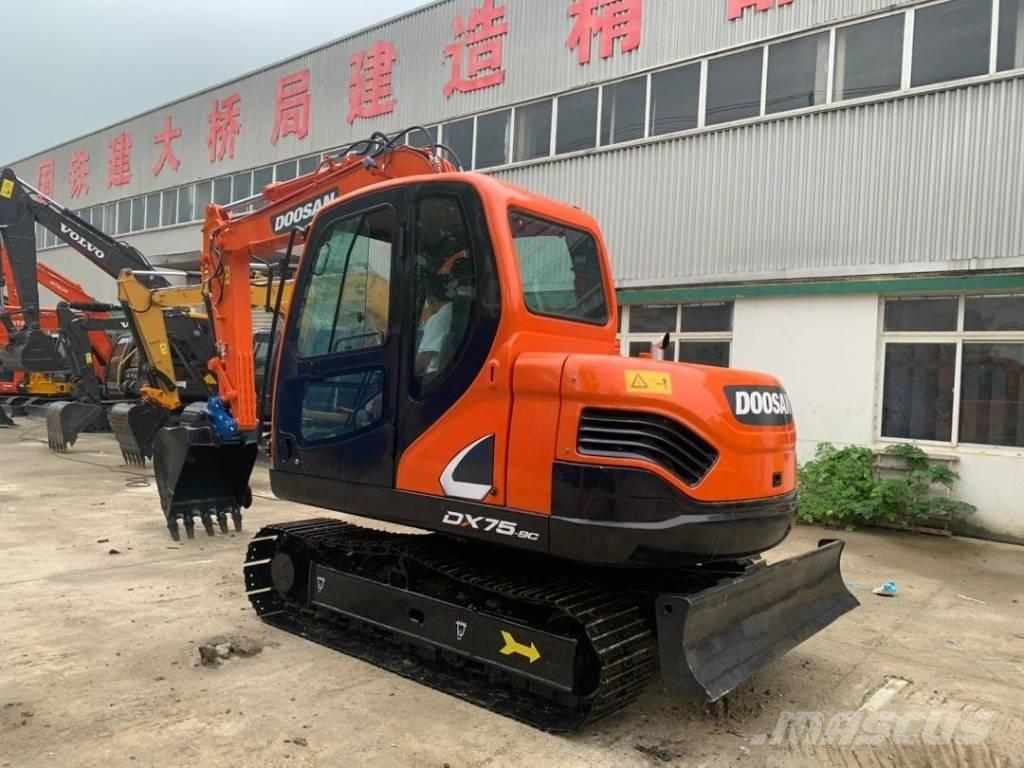 Doosan DX 75-9 C Midi ekskavatörler 7 - 12 t