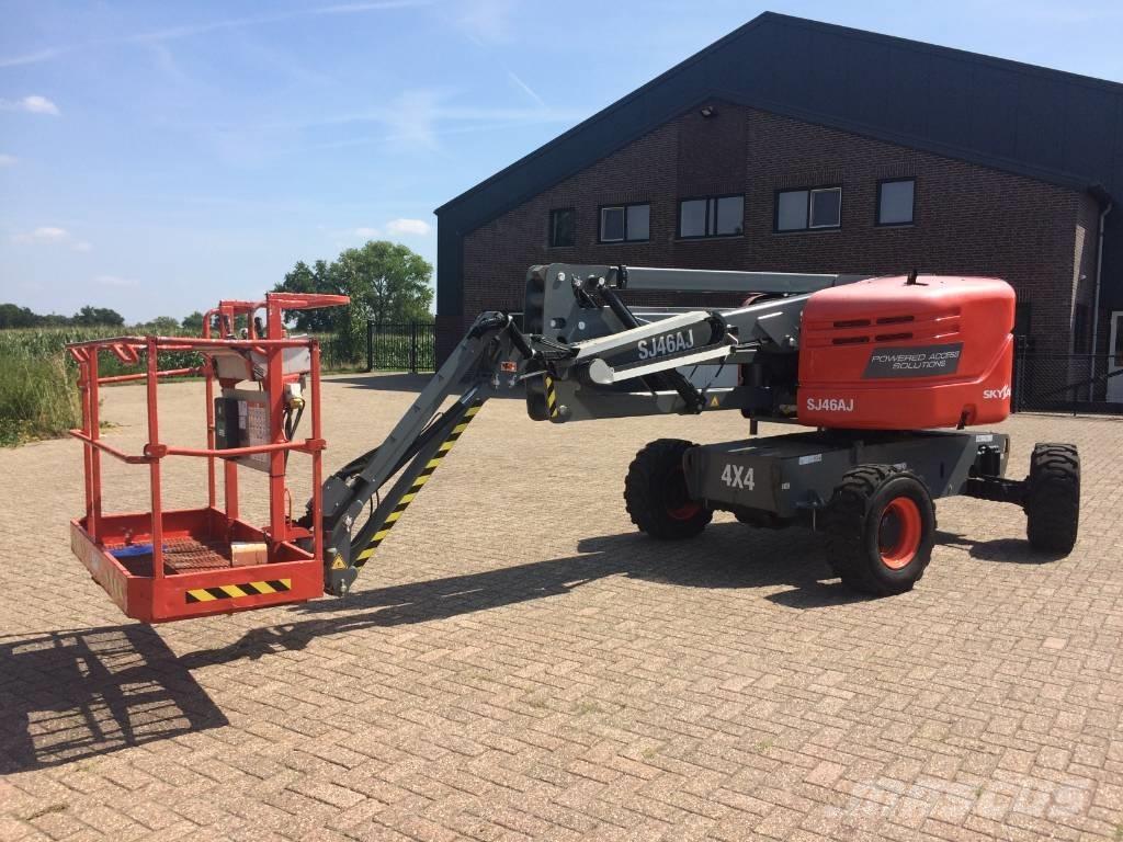 SkyJack SJ 46 AJ Körüklü personel platformları