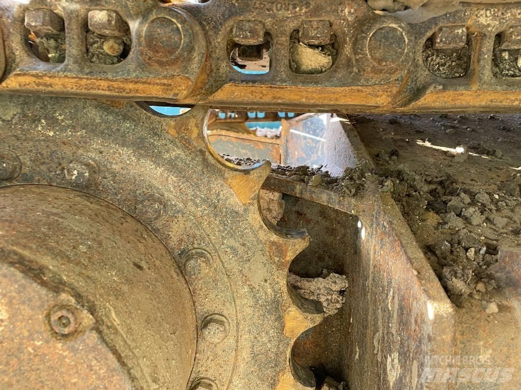 Komatsu PC 138 Paletli ekskavatörler