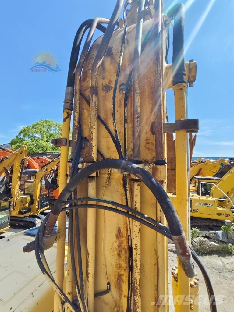 Komatsu PC 240 LC-7 Paletli ekskavatörler