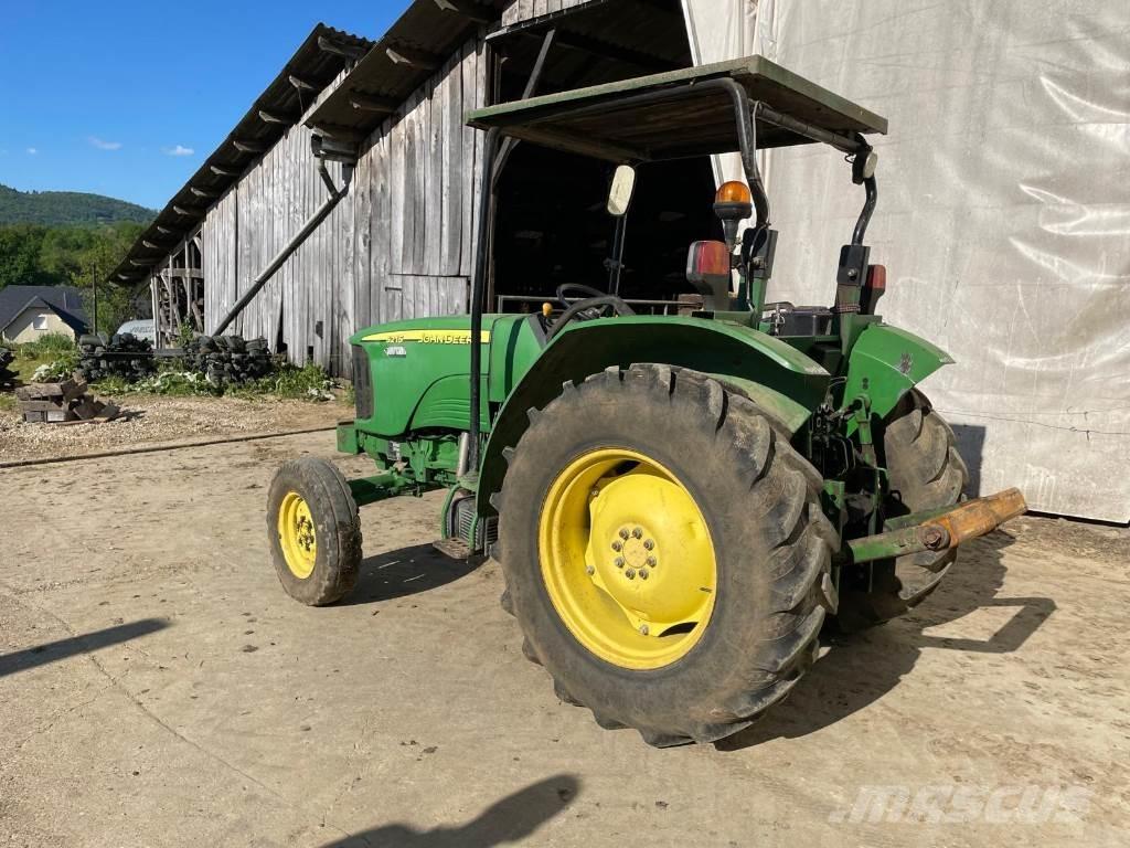 John Deere 5215 Traktörler