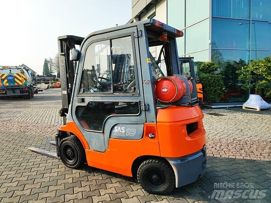 Toyota 42-7FGF18 LPG'li forkliftler