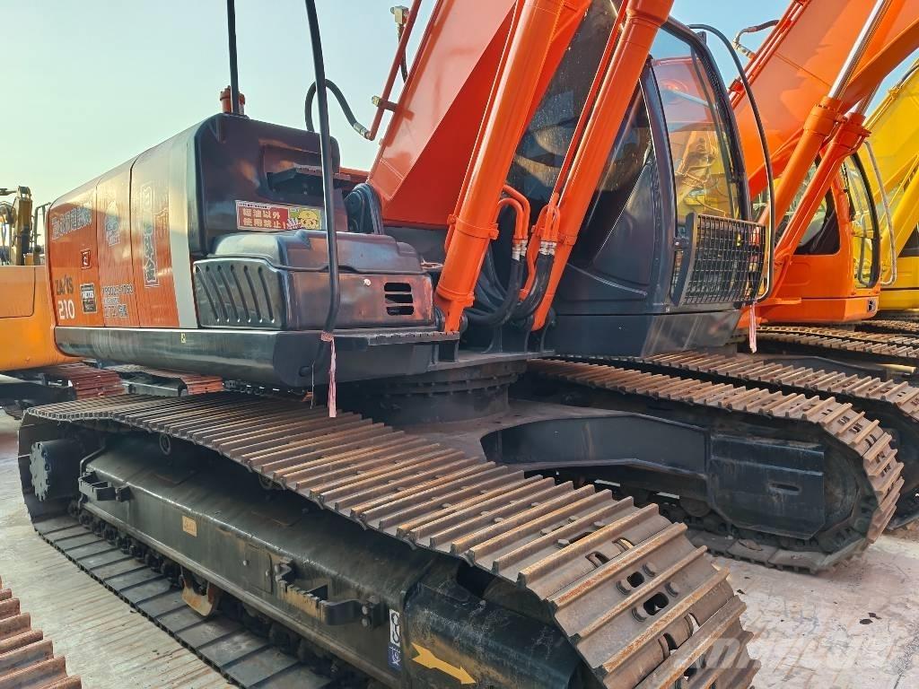 Hitachi ZX 210 Paletli ekskavatörler