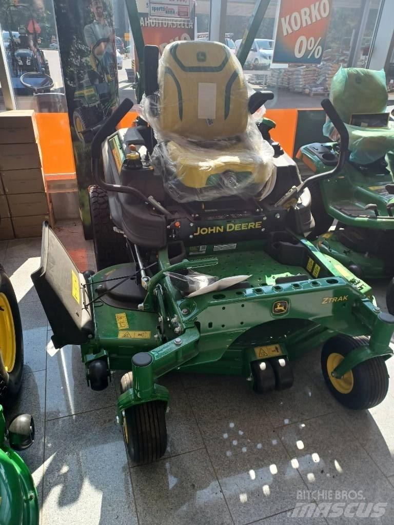 John Deere Z994R Sıfır dönüşlü çim biçme makineleri
