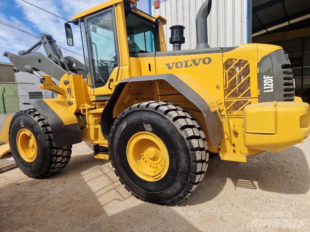Volvo L 120 F Tekerlekli yükleyiciler
