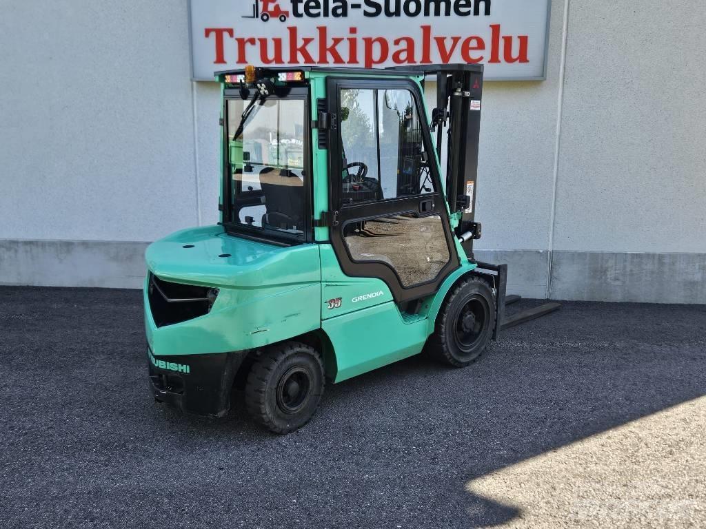 Mitsubishi FD35N Dizel forkliftler