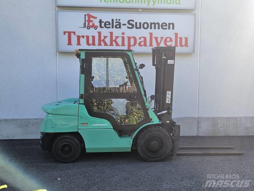 Mitsubishi FD35N Dizel forkliftler