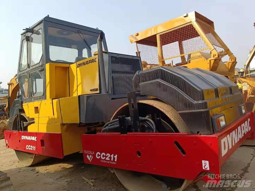 Dynapac CC 211 Çift tamburlu silindirler