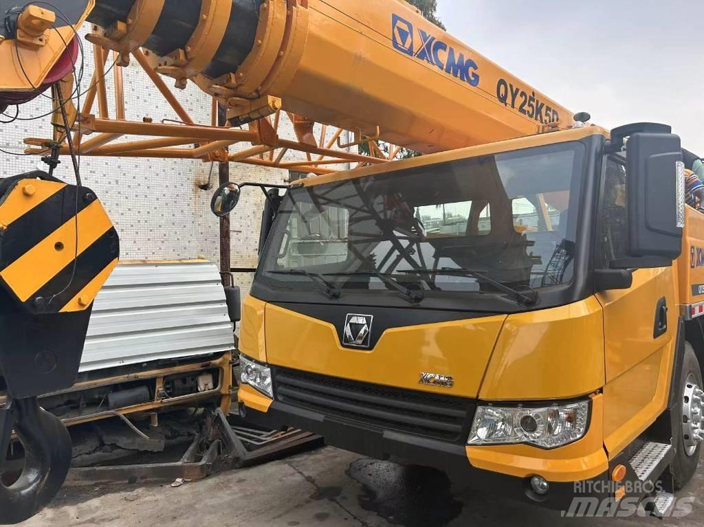 XCMG QY 25 K5D Yol-Arazi Tipi Vinçler (AT)