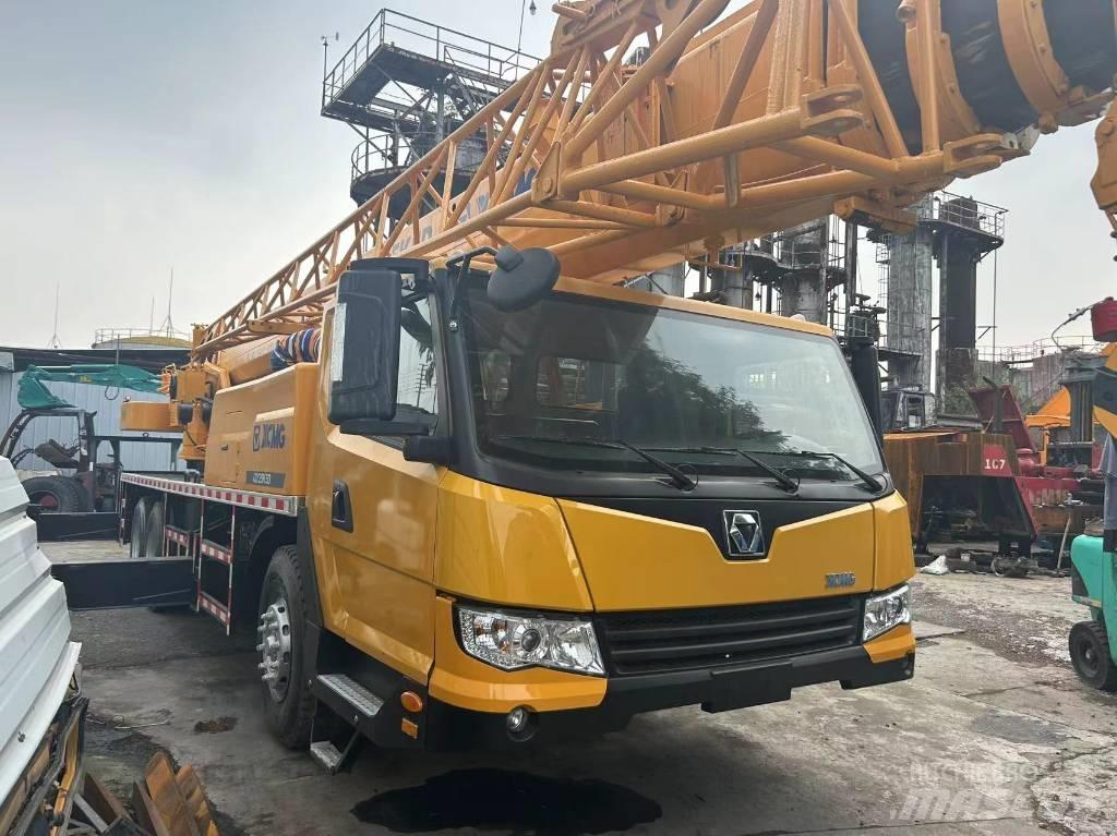 XCMG QY 25 K5D Yol-Arazi Tipi Vinçler (AT)