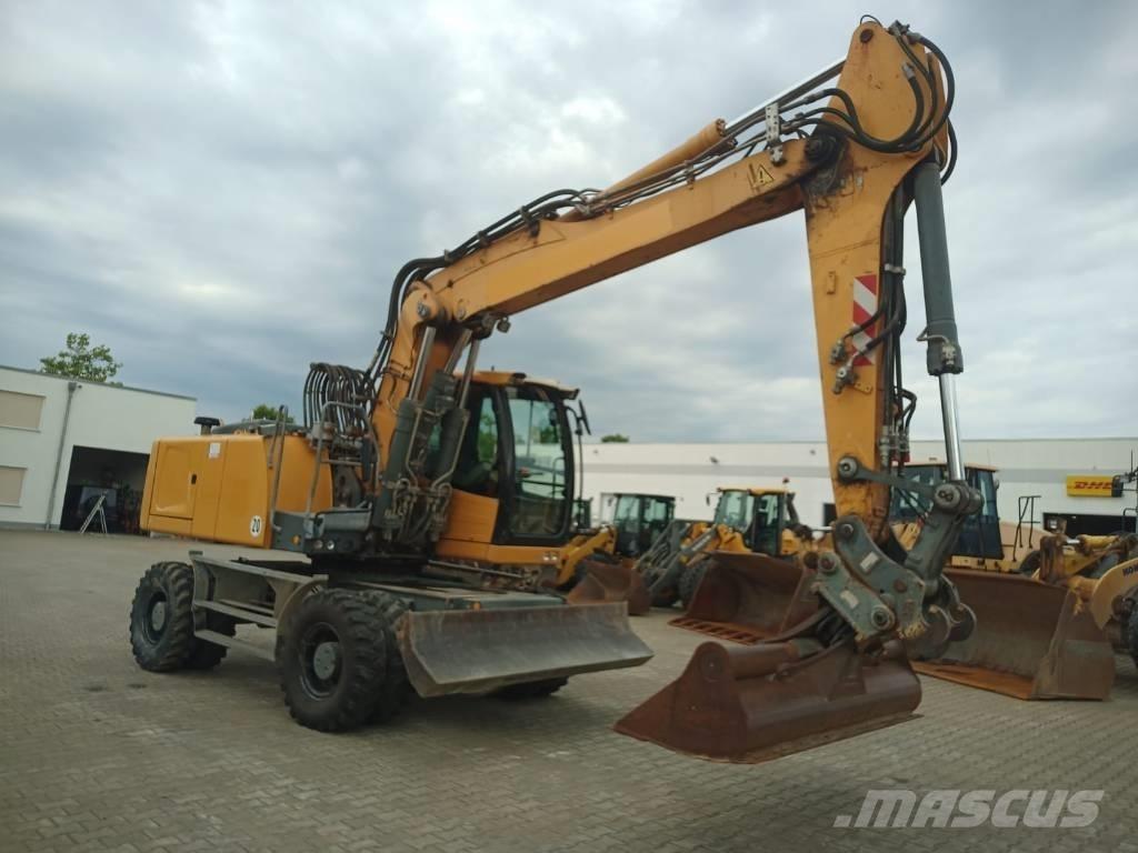 Liebherr A 924 Lastik tekerli ekskavatörler