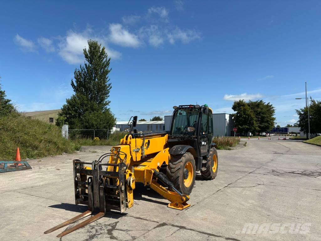 JCB 540-140 Teleskopik yükleyiciler