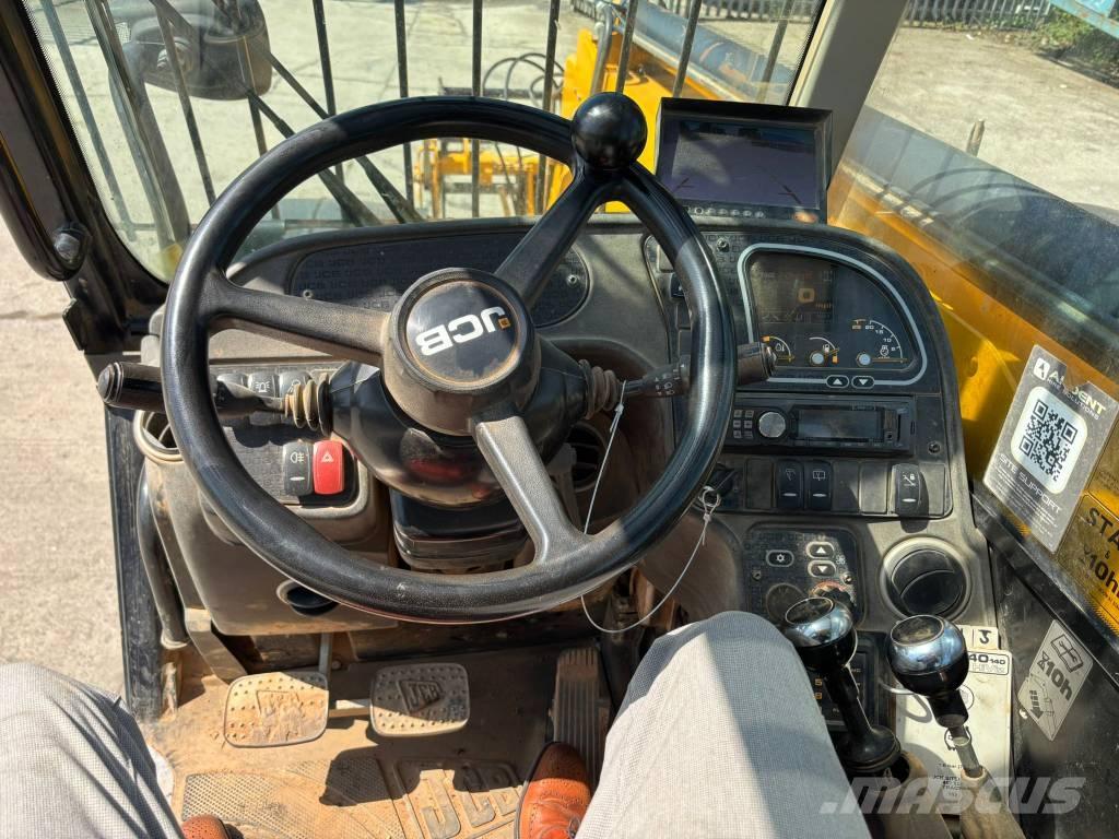 JCB 540-140 Teleskopik yükleyiciler