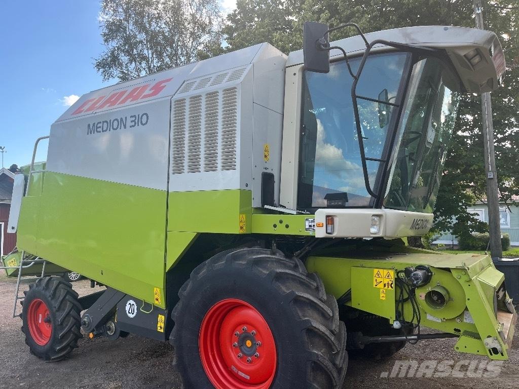 CLAAS Medion 310 Biçerdöverler