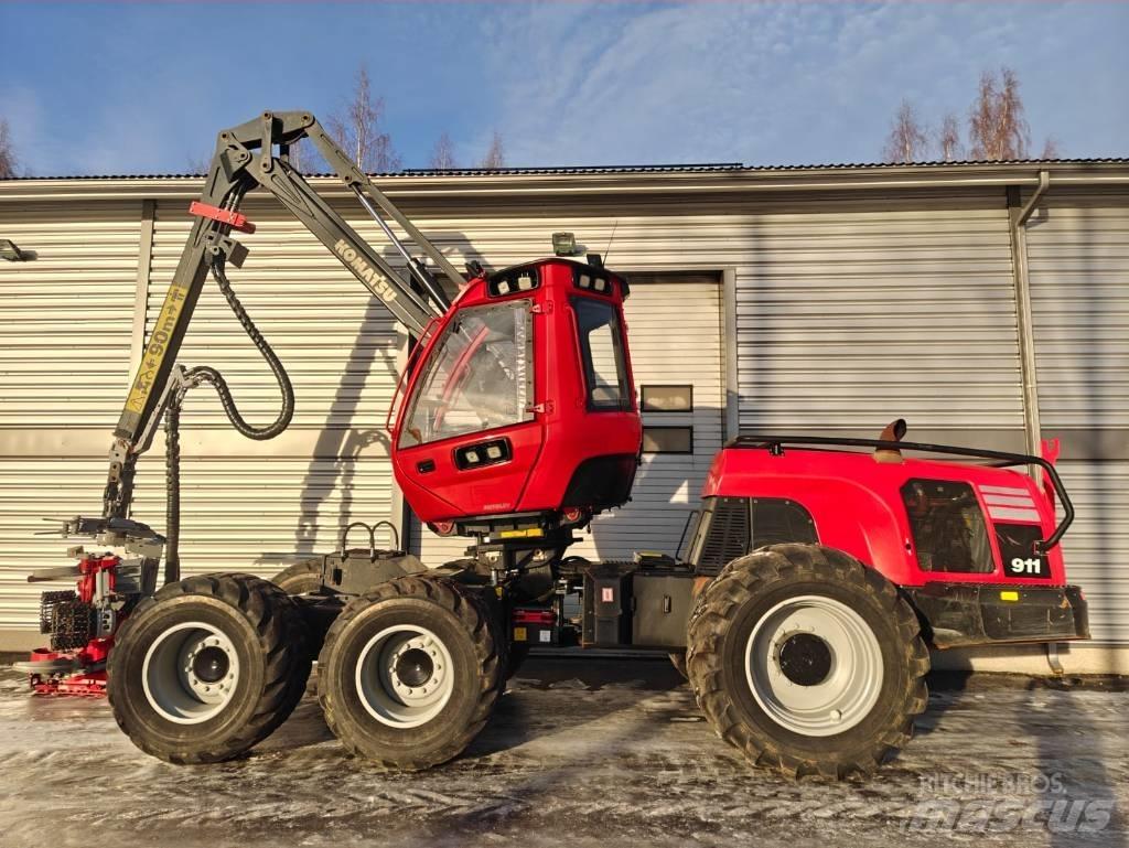 Komatsu 911 Biçerdöverler