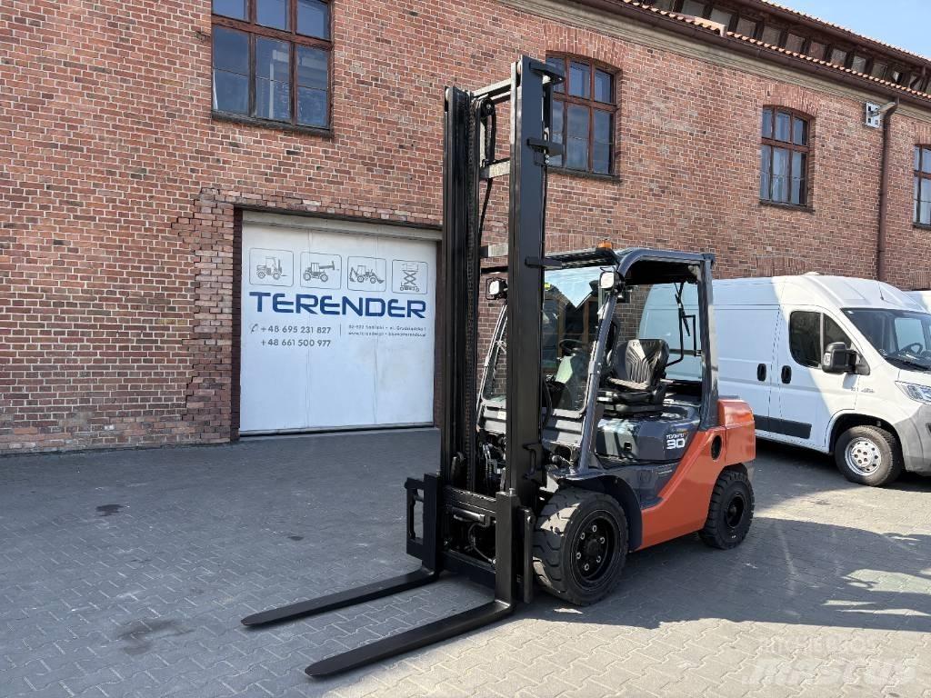 Toyota 06-8FD30F Dizel forkliftler