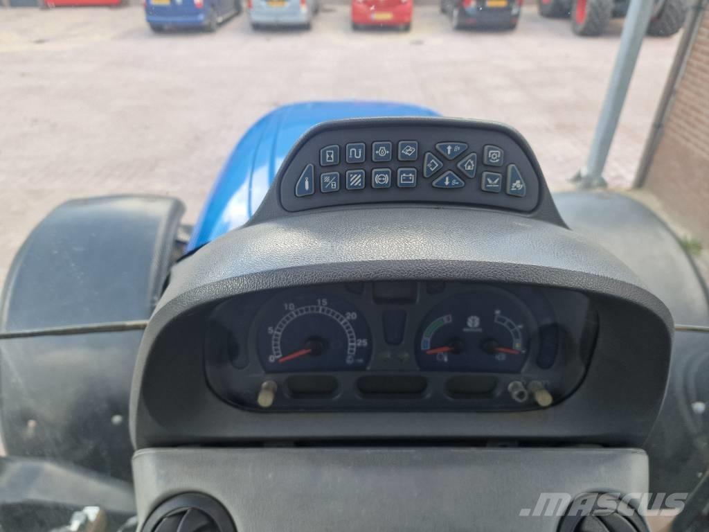New Holland TS 135 A Traktörler
