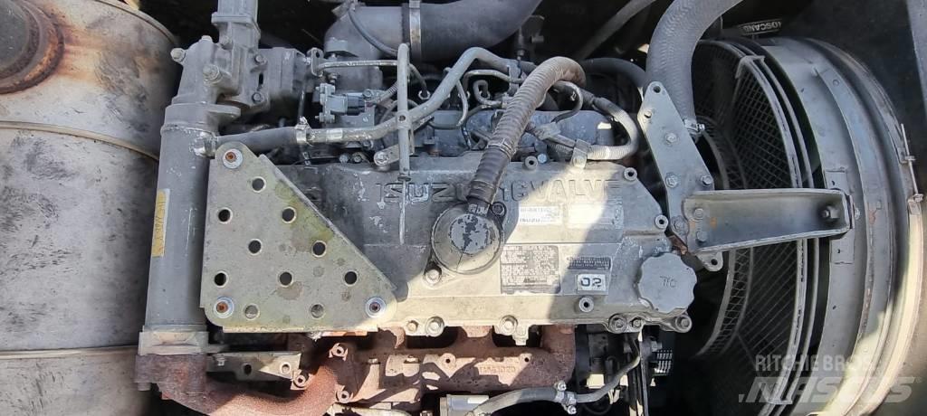 CASE CX 240 B Paletli ekskavatörler