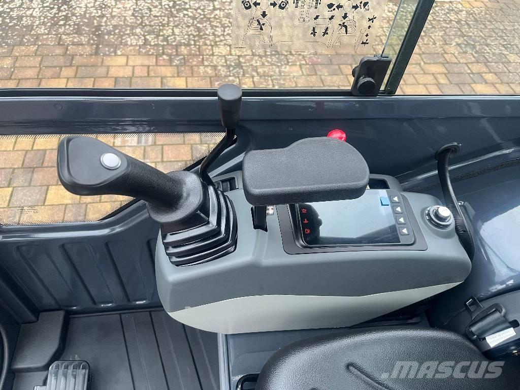 Atlas AC 17 F Mini ekskavatörler, 7 tona dek