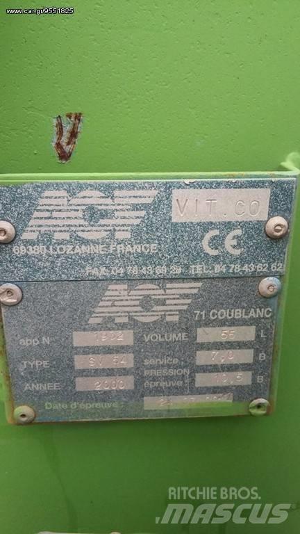 CAT 24 litra Kum ve tuz serpiciler
