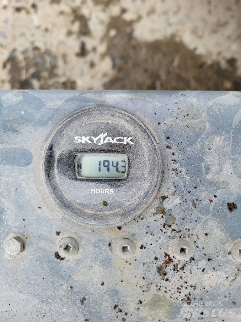 SkyJack 32/19 Makasli platformlar