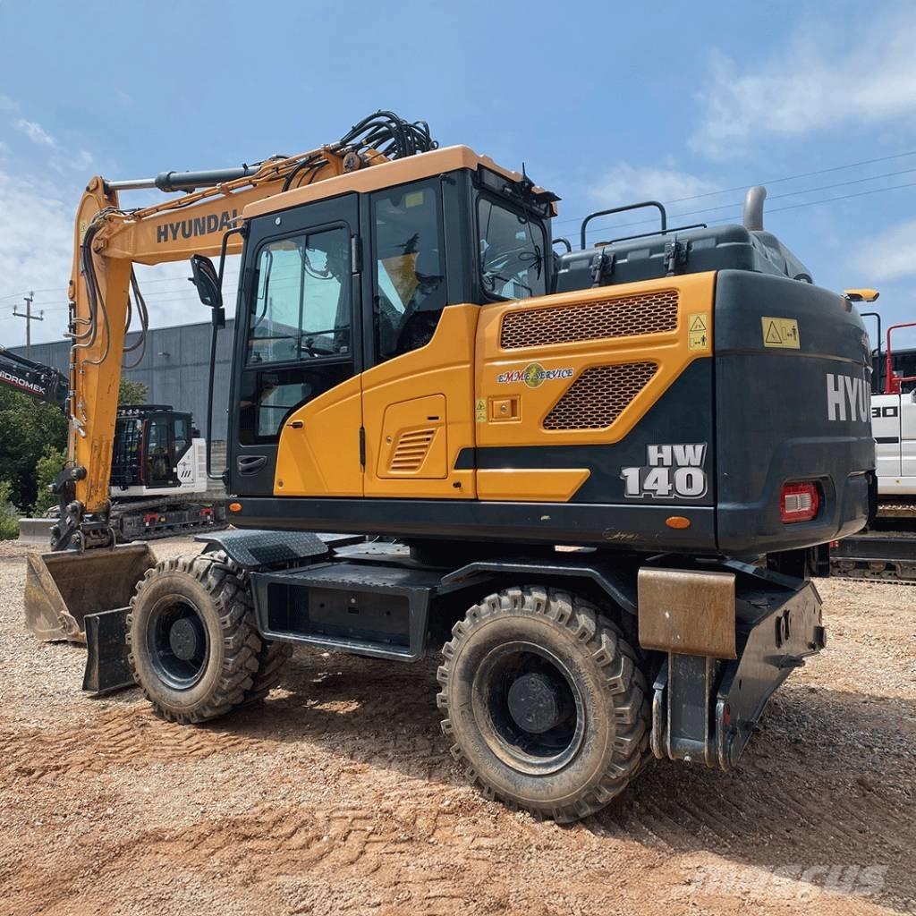 Hyundai HW140 Lastik tekerli ekskavatörler