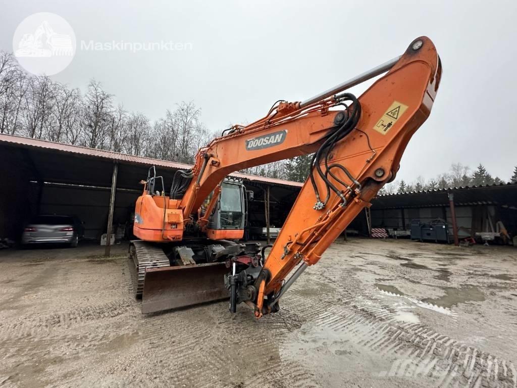 Doosan DX 235 LCR Paletli ekskavatörler