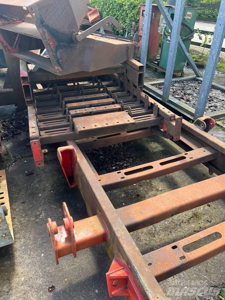 Sandvik QJ 341 Gezer kırıcılar