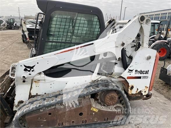 Bobcat T590 Skid steer loderler