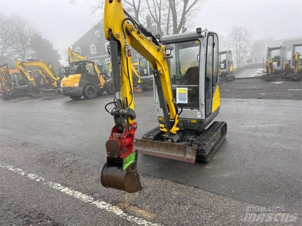 Wacker Neuson ET20 Paletli ekskavatörler