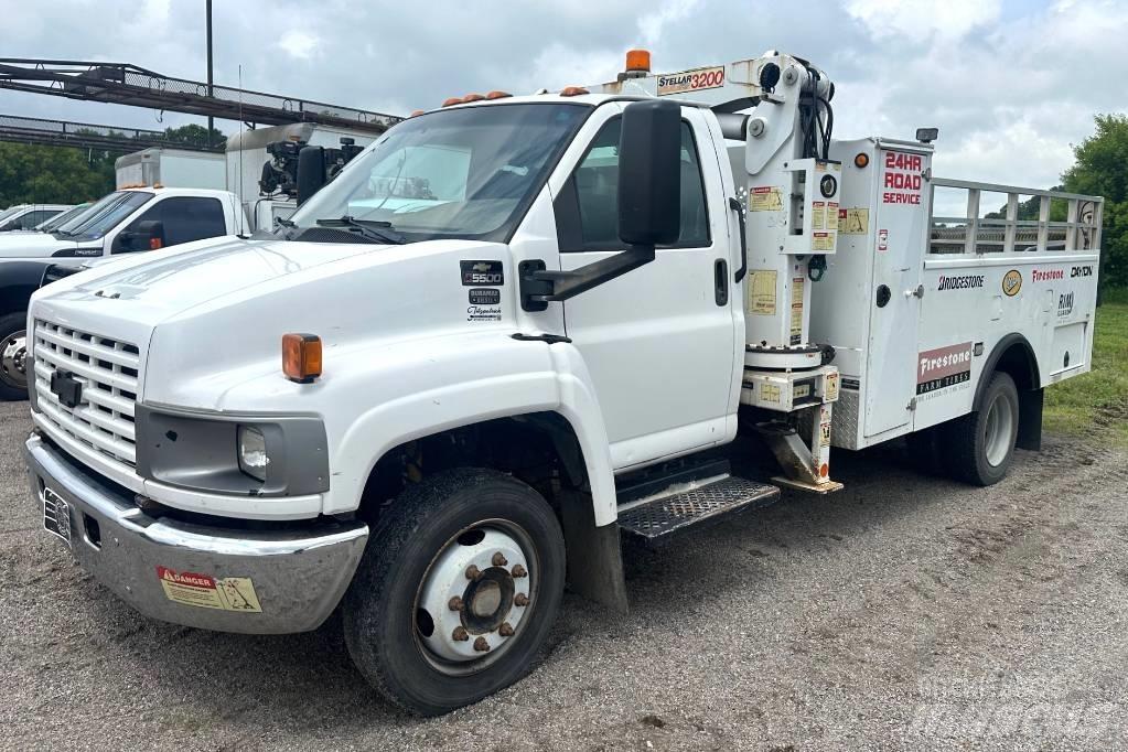 Chevrolet C5500 Paletli vinçler
