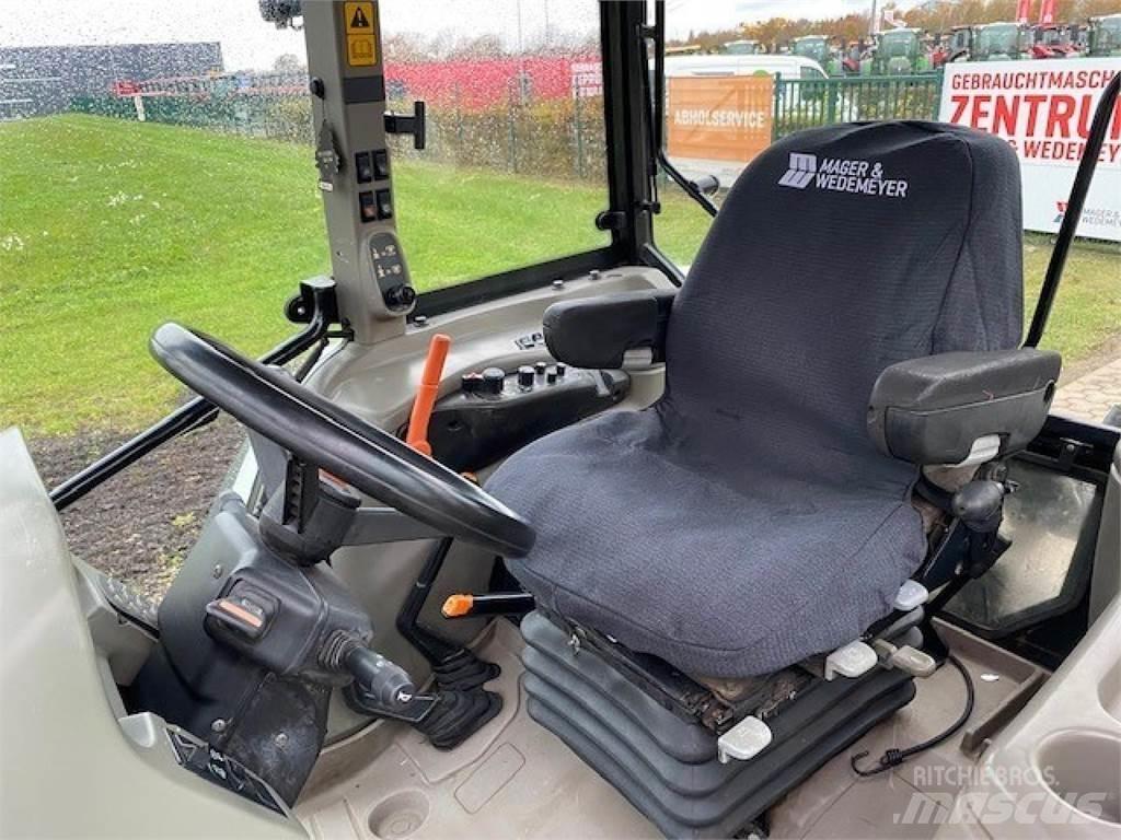 Case IH JX 1090U Traktörler