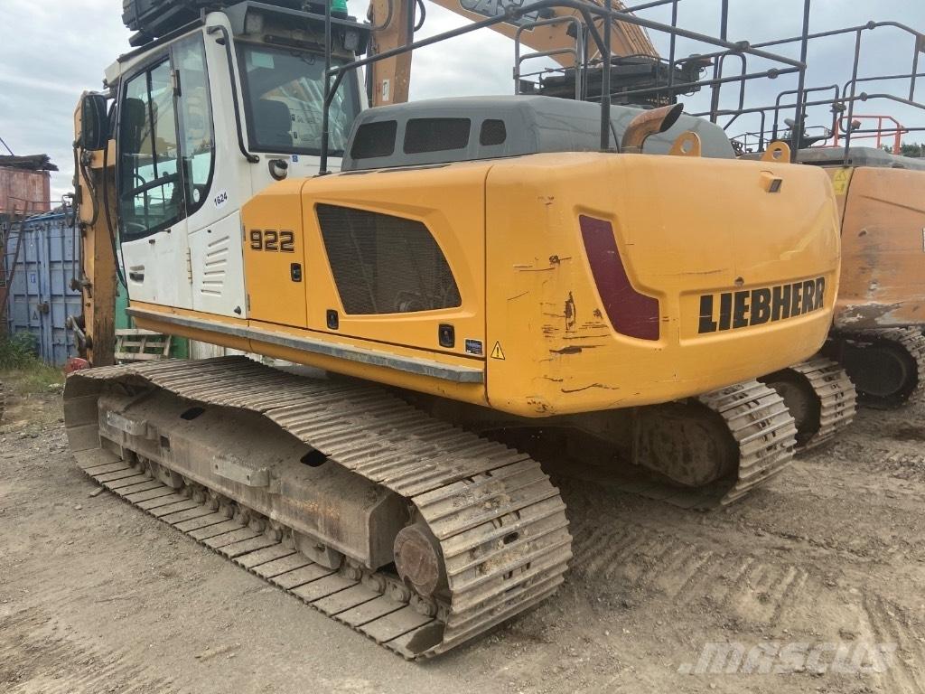 Liebherr R 922 Paletli ekskavatörler