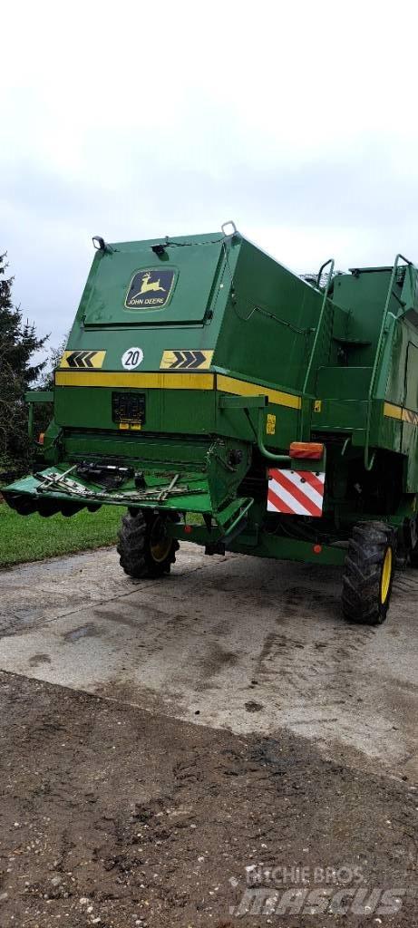 John Deere 2056HM Biçerdöverler