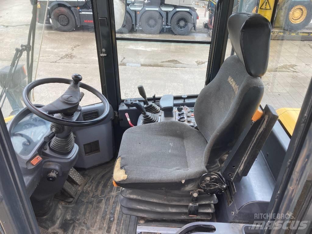 Komatsu WA 250 Tekerlekli yükleyiciler